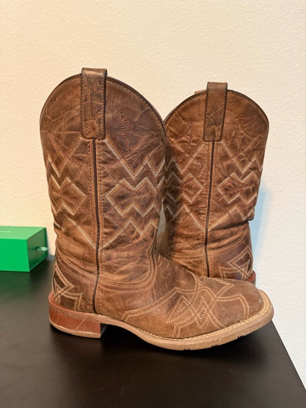 Laredo Cowboy Approved Boots 8.5D